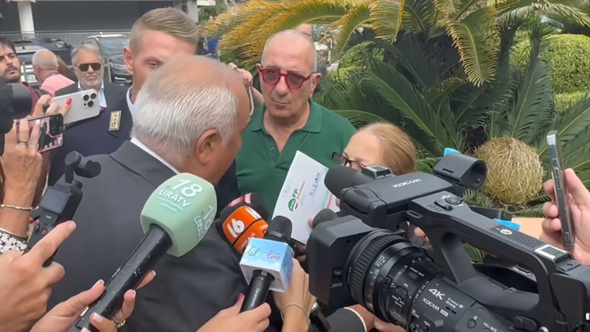 Morte sospetta all’Ospedale Ruggi. La mamma di Cristina Pagliarulo contro De Luca Morte sospetta all’Ospedale Ruggi. La mamma di Cristina Pagliarulo contro De Luca