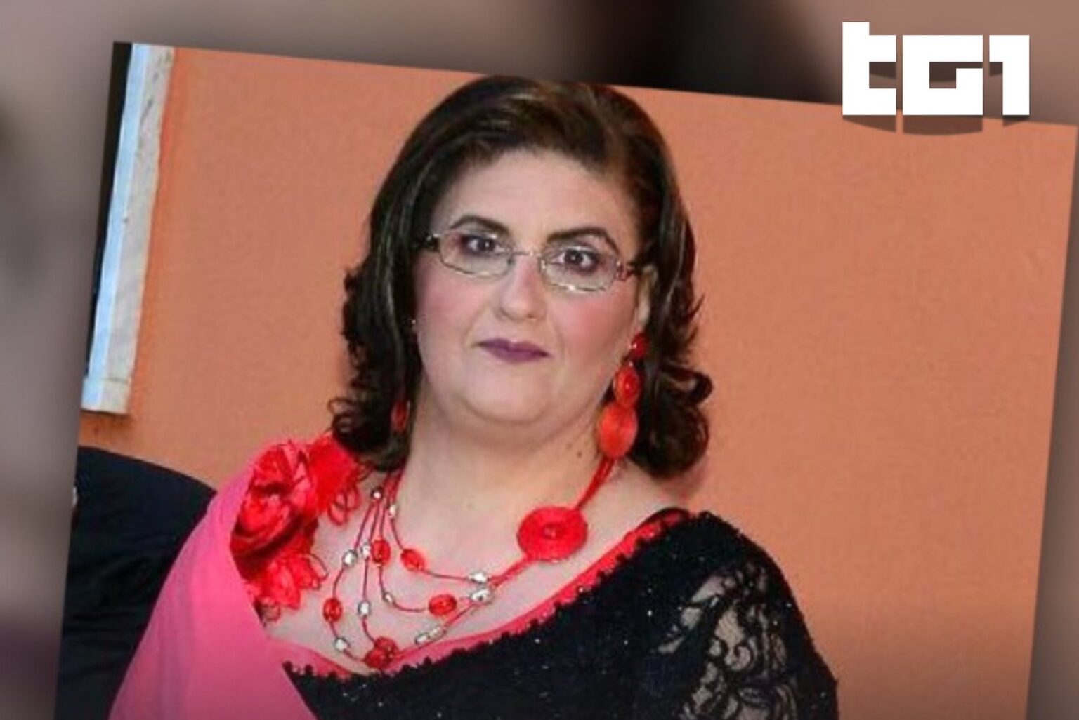 Strage di Paupisi, la 17enne è stata operata nella notte, è in prognosi riservata. I figli colpiti da Ocone subito dopo la madre